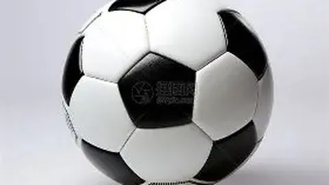 激情对决！菲尔米诺力挺红军，维尼修斯魅力无限，但皇马大战利物浦，他更期待红军荣耀归来！