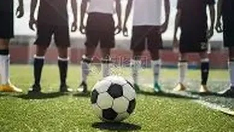 青春闪耀！王钰栋19岁庆生，赛季30战轰12球，领跑本土射手榜独占鳌头